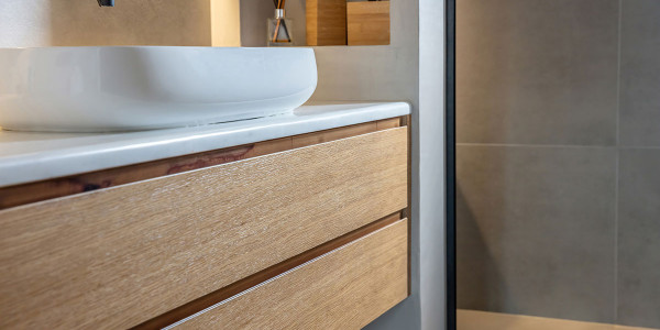 Reforma de Baños Tivissa · Instalación de Muebles y Accesorios de Baño