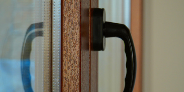 Rehabilitación / Reformas de Pisos l' Ametlla de Mar · Cambiar Ventanas y Persianas