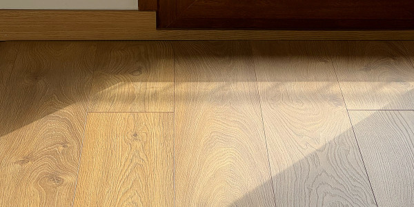 Rehabilitación / Reformas de Pisos l' Ametlla de Mar · Instalación de Parquet, Gres, Porcelánicos y Moquetas